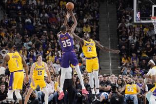 西足协官方：确认向欧足联申请 巴萨vs比利亚雷亚尔在迈阿密进行