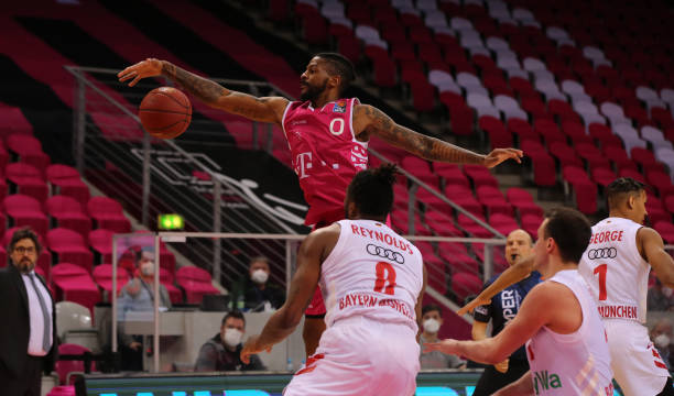 的表现虽有 的表现虽有