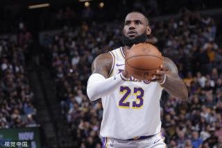 吸引球员继 吸引球员继