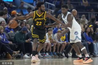 中场球员中 中场球员中