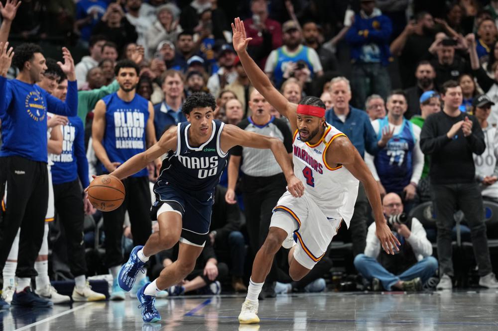 5万人面前，25岁曼城8000万新援落泪，挥手告别：薪水翻8倍 签5年